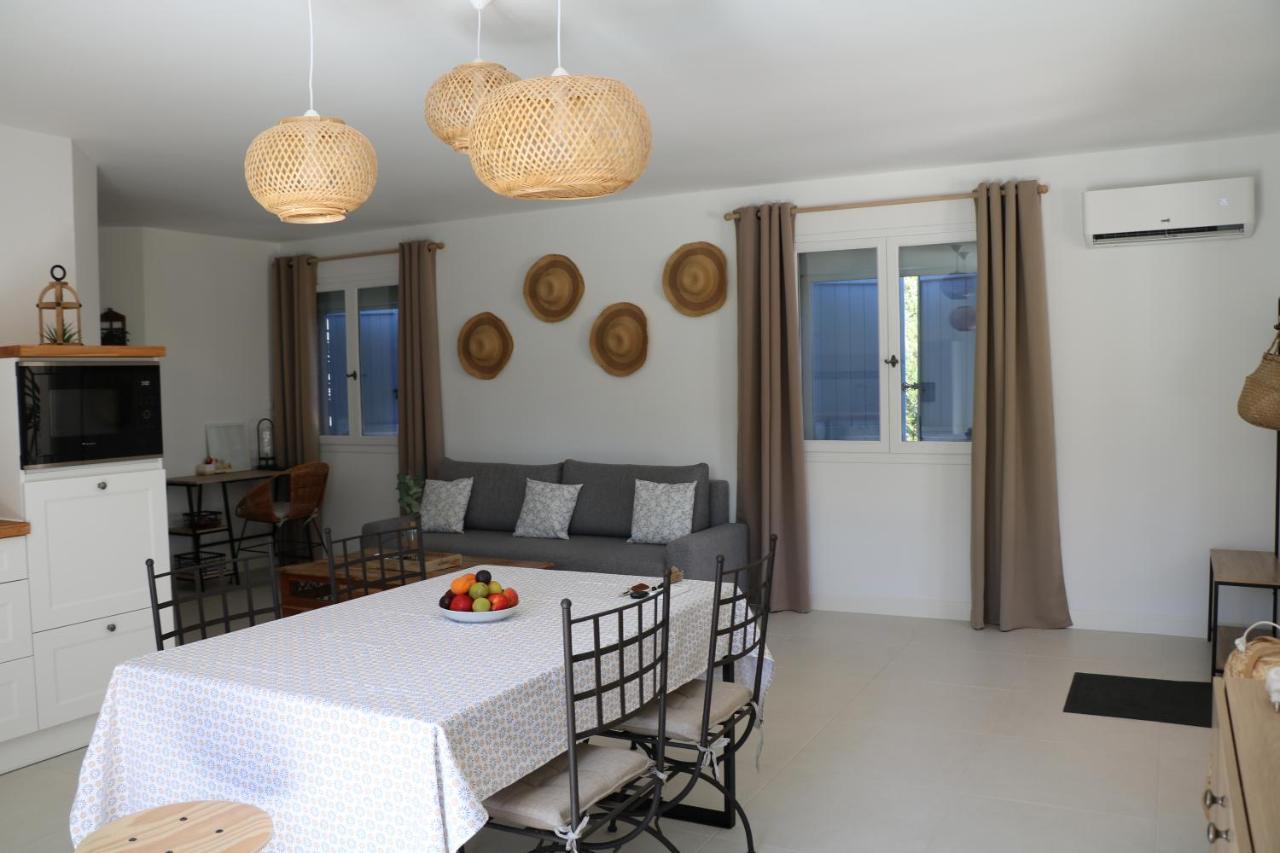 La Villa Des Moulins Calvisson Dış mekan fotoğraf